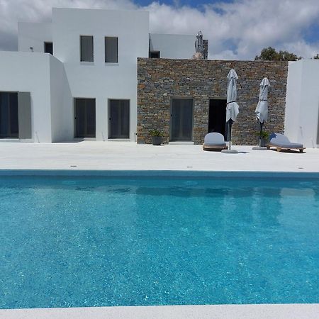كريس أكتي Golden Bay Luxury Villas And Suites المظهر الخارجي الصورة