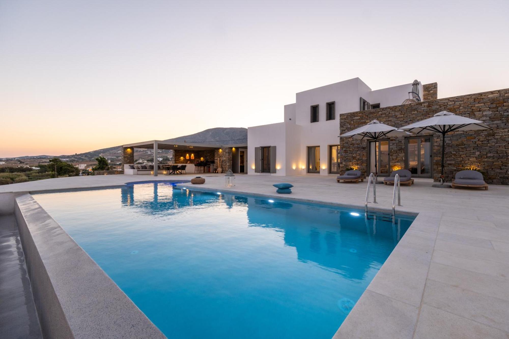 كريس أكتي Golden Bay Luxury Villas And Suites المظهر الخارجي الصورة