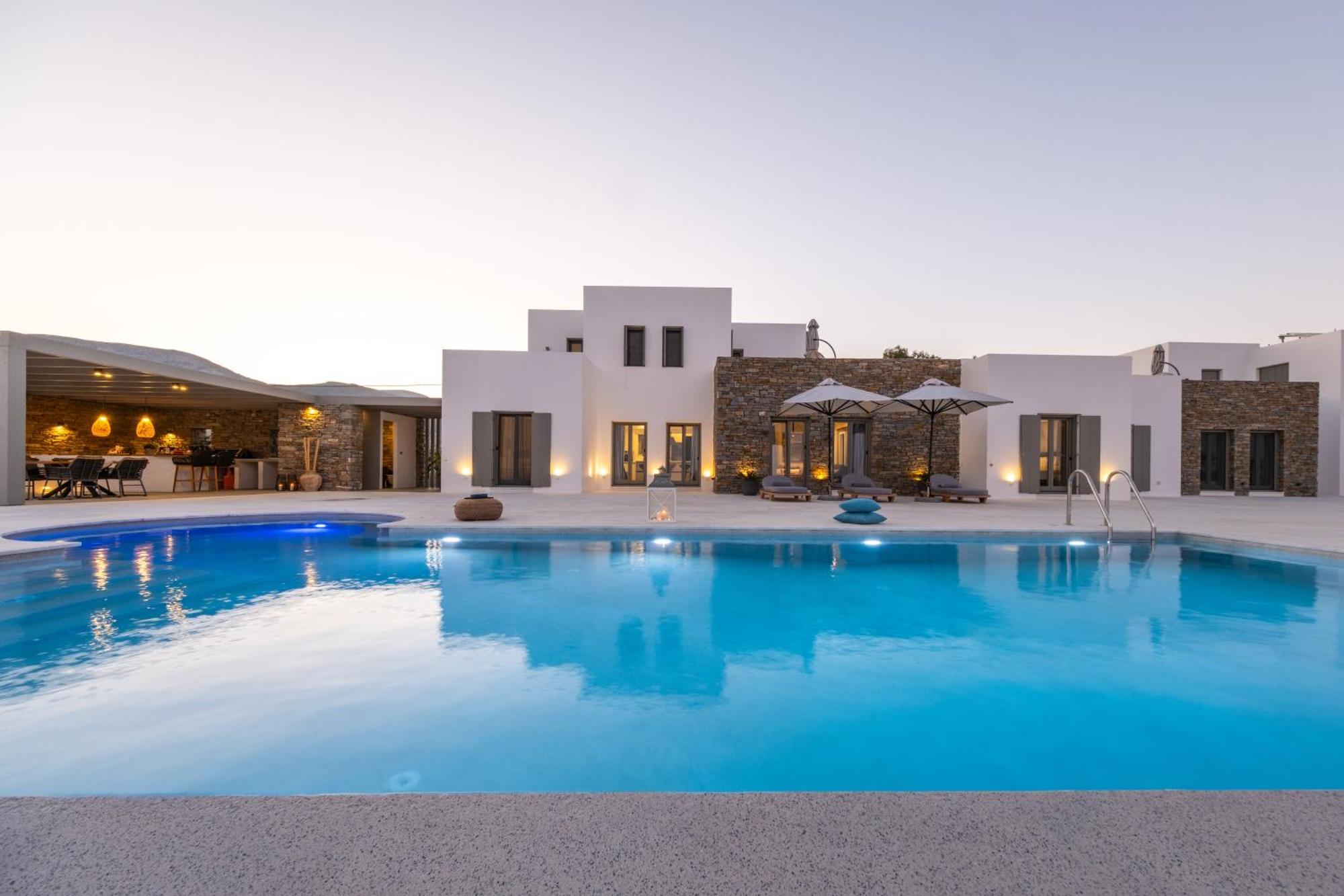 كريس أكتي Golden Bay Luxury Villas And Suites المظهر الخارجي الصورة